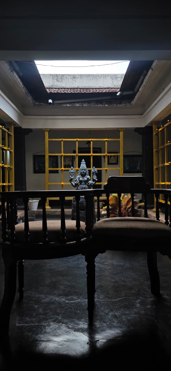 Nadumuttam — the inner courtyard